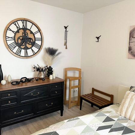 Jeannette Apartment รีโบวิลเล ภายนอก รูปภาพ