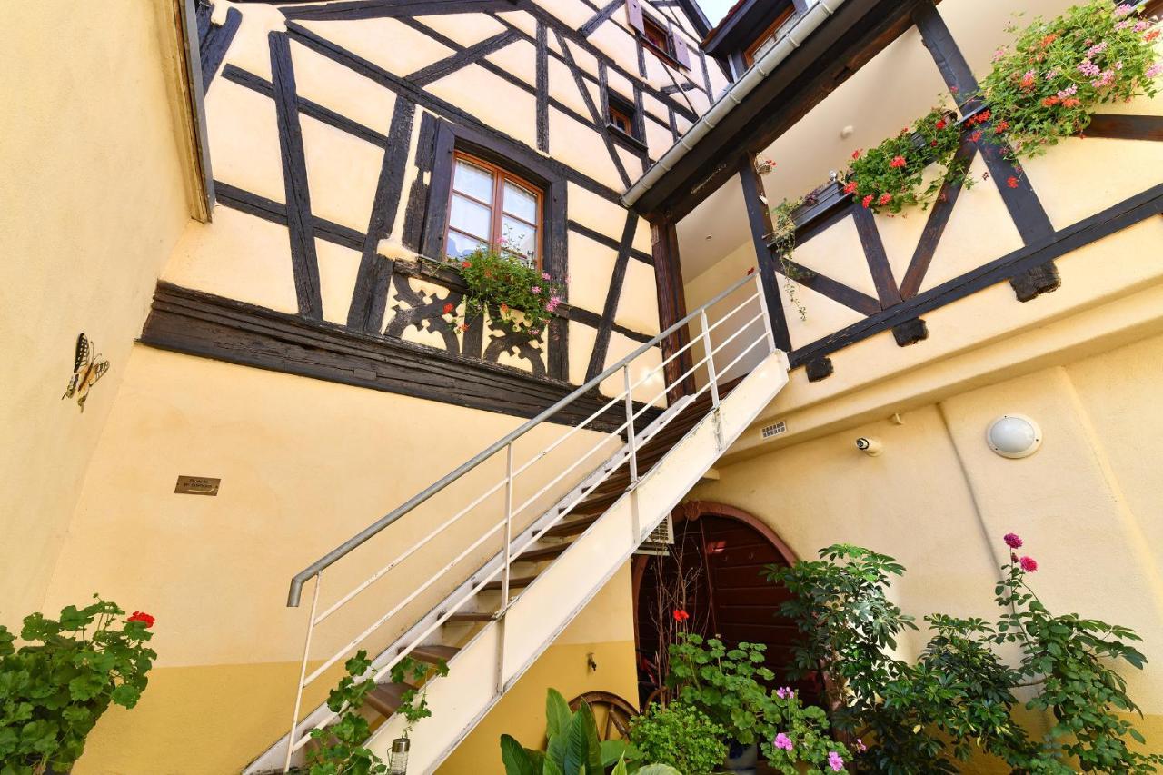 Jeannette Apartment รีโบวิลเล ภายนอก รูปภาพ