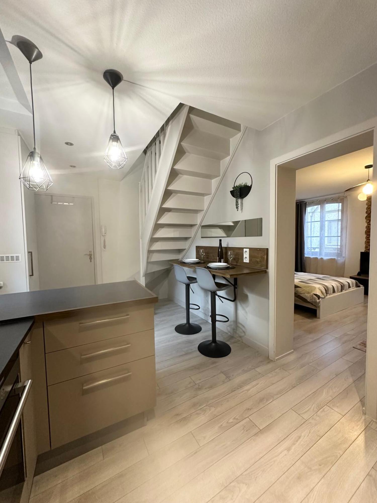 Jeannette Apartment รีโบวิลเล ภายนอก รูปภาพ