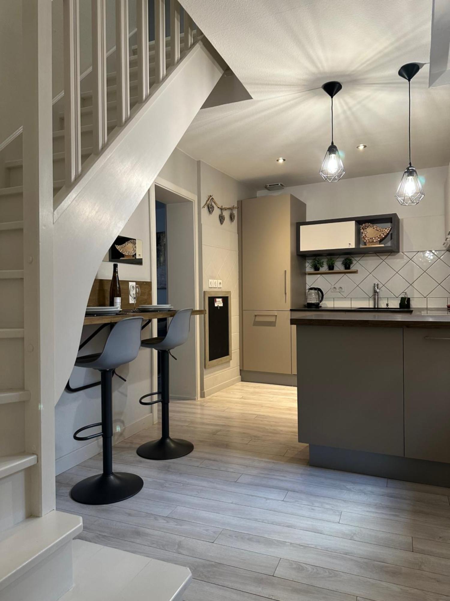 Jeannette Apartment รีโบวิลเล ภายนอก รูปภาพ